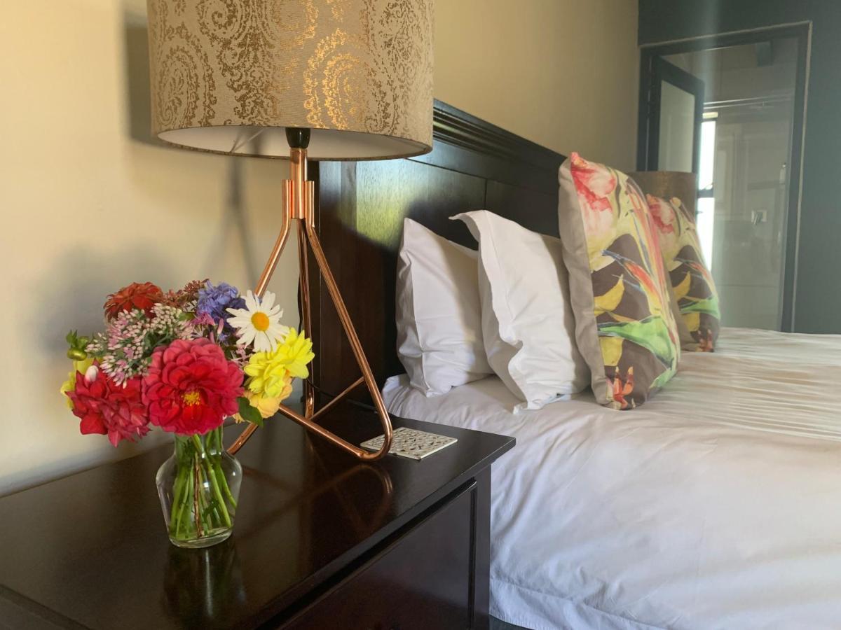 The Courtyard Guest House Clarens Ngoại thất bức ảnh